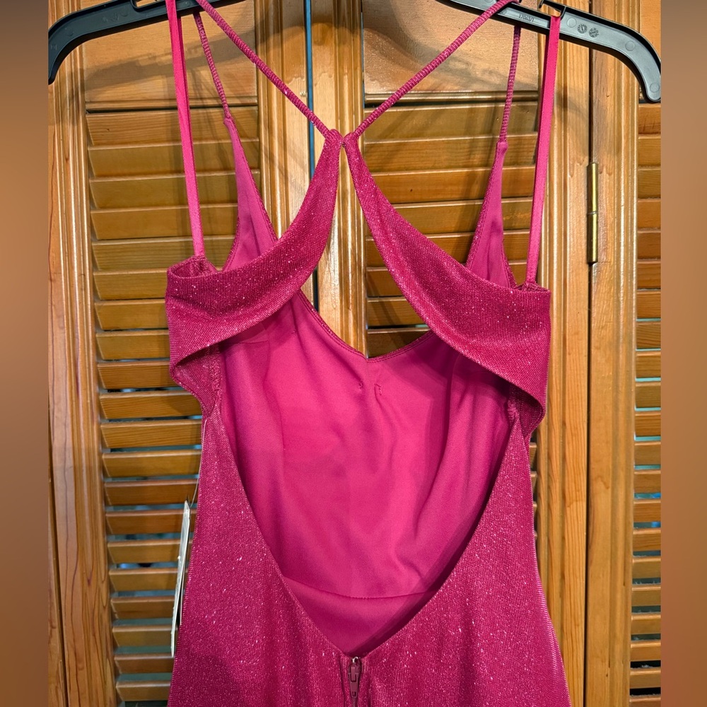 City Vibes Prom/Formal Gown - Picture 4 of 7